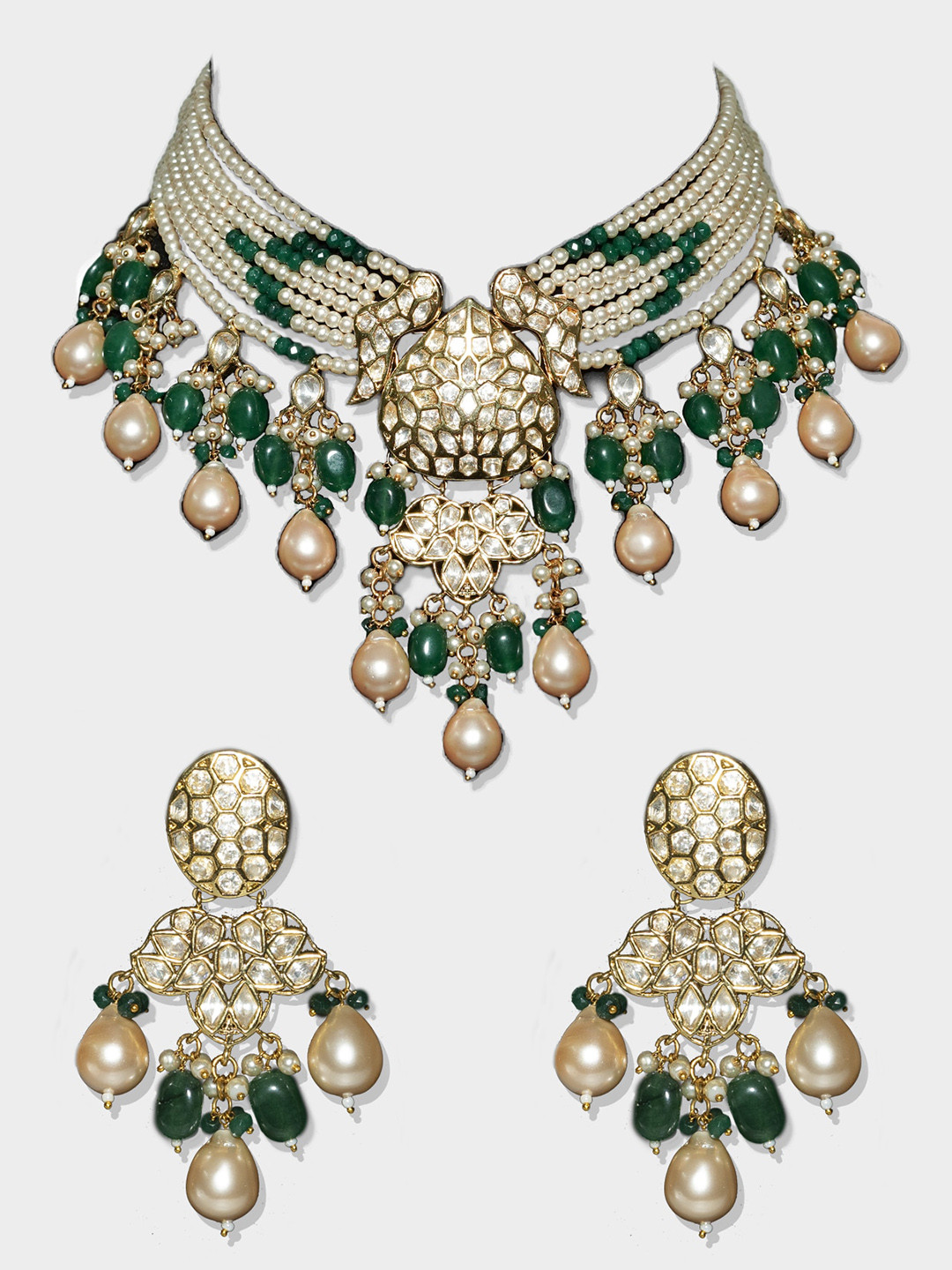 

AURAA TRENDS Gold-Plated Green Beaded Kundan Studded Jewellery Set