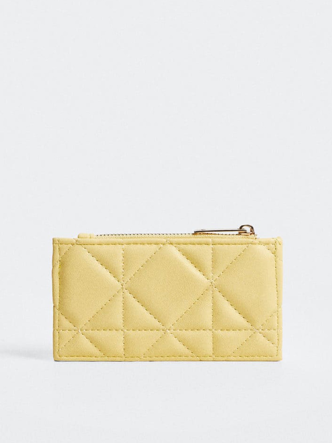 

MANGO Women Yellow Quilted Card Holder