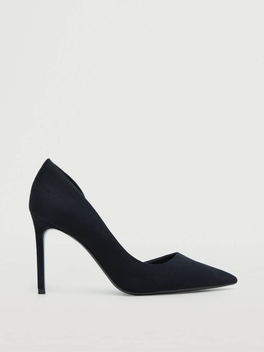 

MANGO Black Solid Pumps