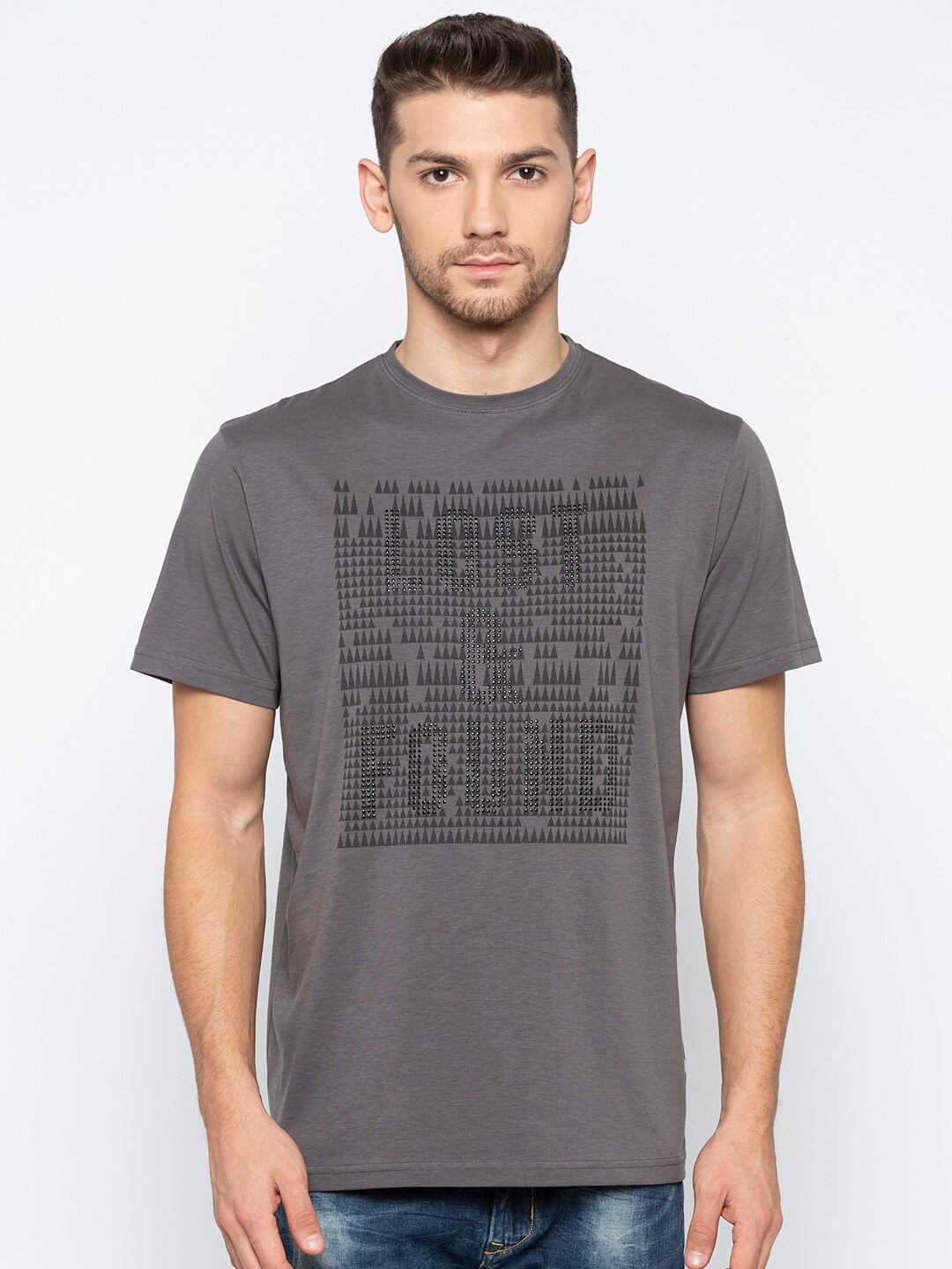 

Status Quo Men Black Typography Printed Slim Fit T-shirt