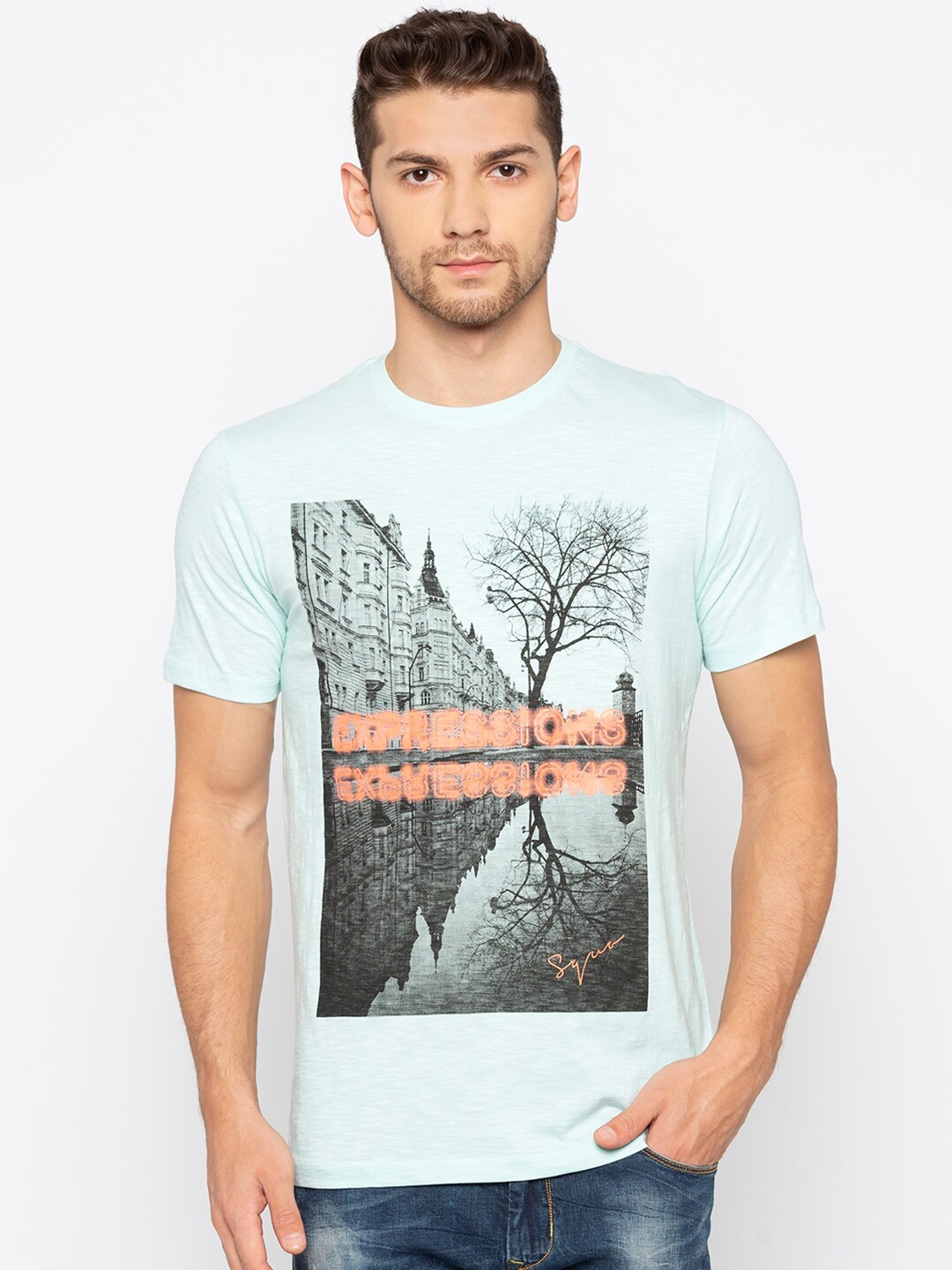 

Status Quo Men Green Printed Applique Slim Fit T-shirt