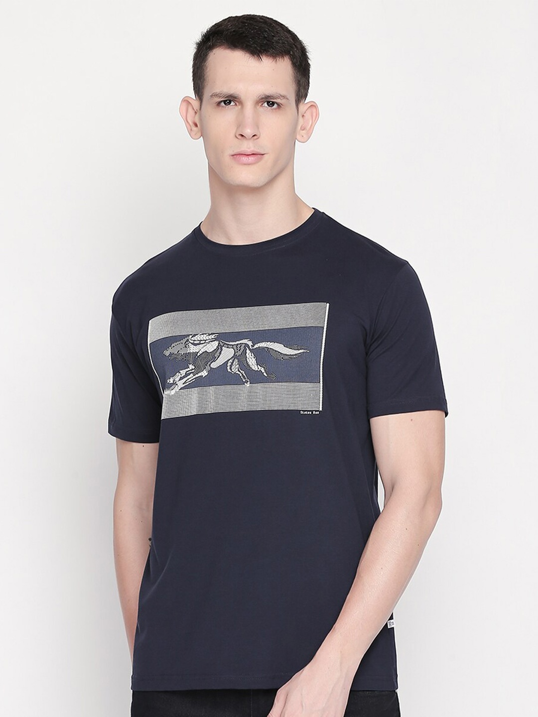 

Status Quo Men Blue & peacoat Printed Tropical Slim Fit T-shirt