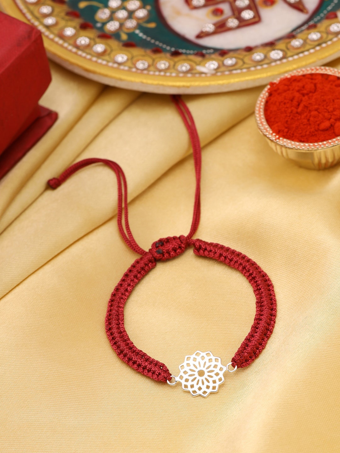 

VIRAASI Men 925 Sterling Silver Rakhi