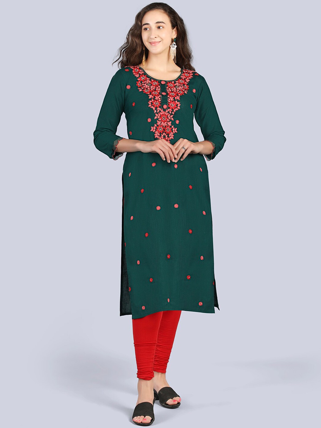 

Pakiza Women Green Geometric Embroidered Flared Sleeves Thread Work Kurta