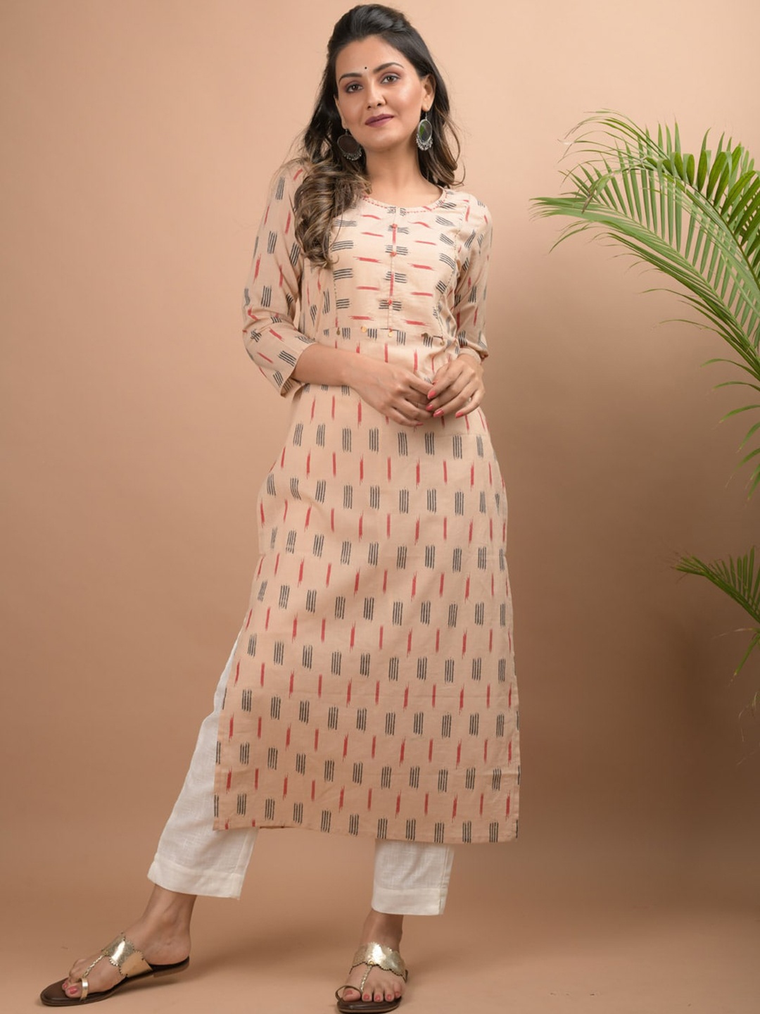 

KAAJH Women Peach-Coloured Printed Indie Prints Kurta