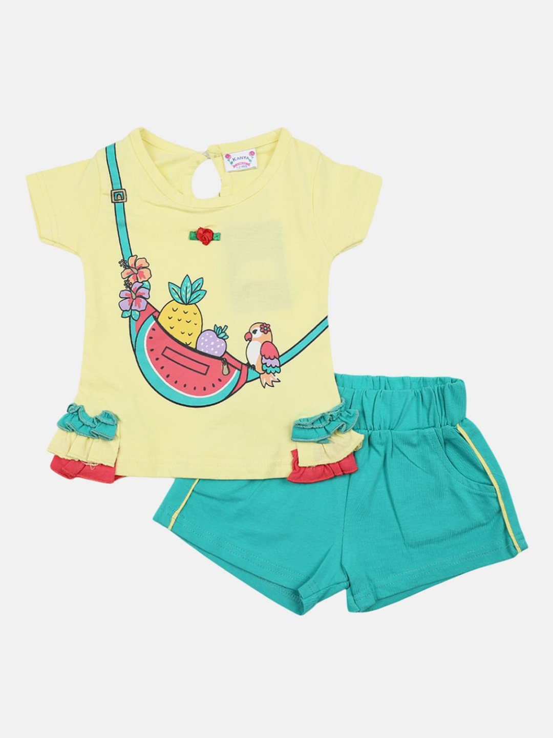 

V-Mart Girls Yellow & Green Printed Pure Cotton T-shirt with Shorts