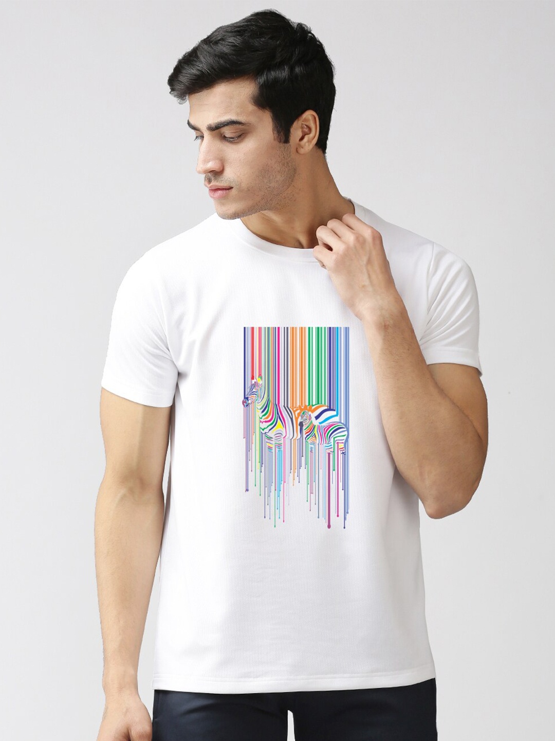 

EPPE Men White Typography Printed Applique Slim Fit T-shirt