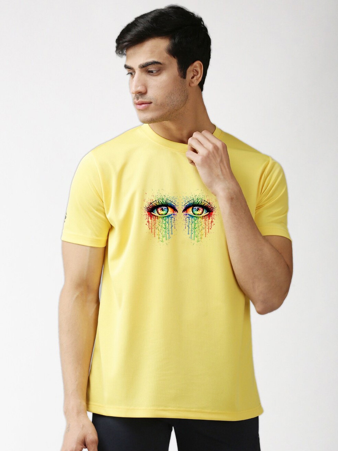 

EPPE Men Yellow Applique Slim Fit T-shirt