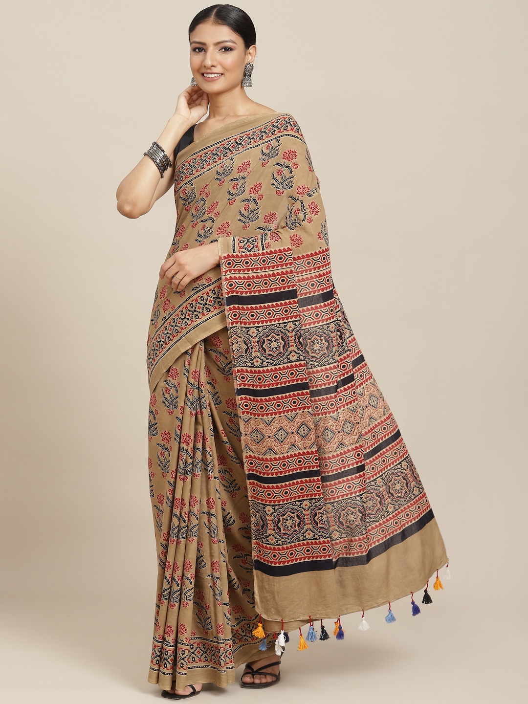 ADITRI Handloom Assorted Pure Cotton Block Print Saree