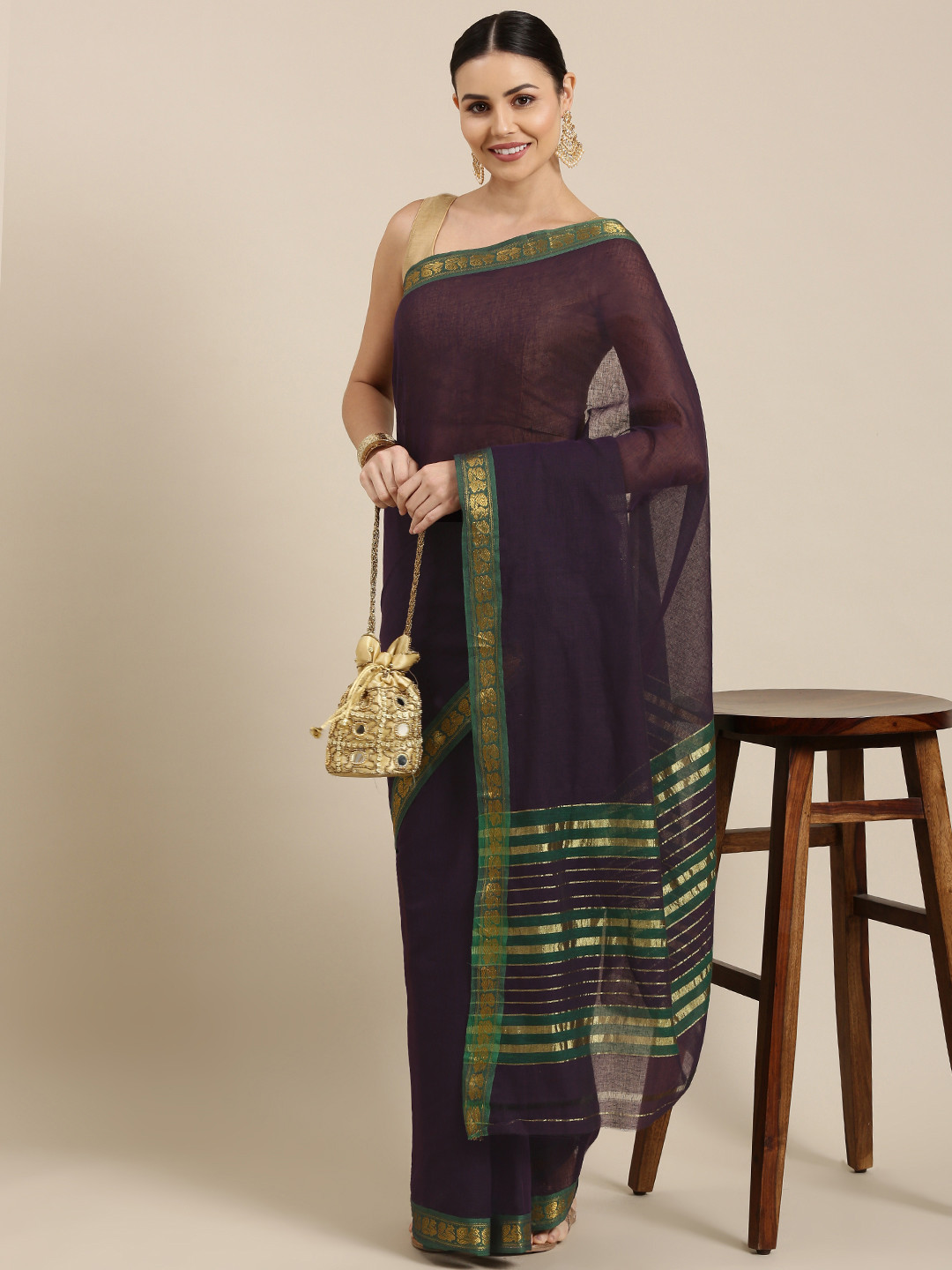 

KALINI Aubrgine & Gold Pure Cotton Venkatgiri Saree, Purple