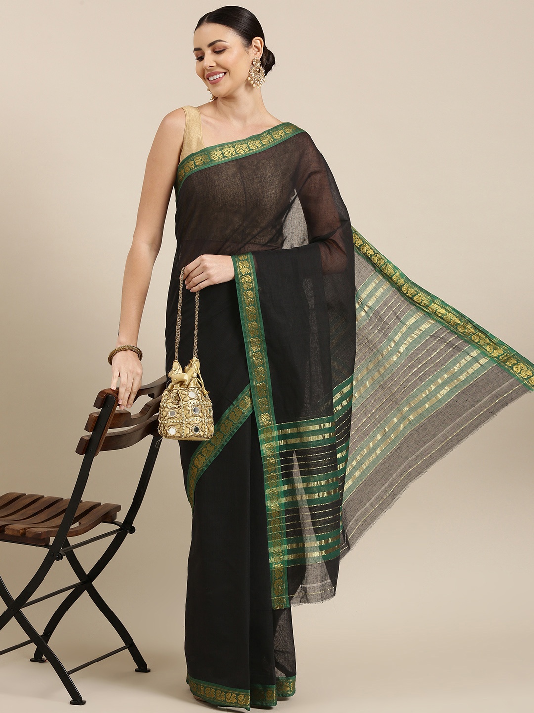 

KALINI Black & Green Solid Cotton Venkatgiri Saree