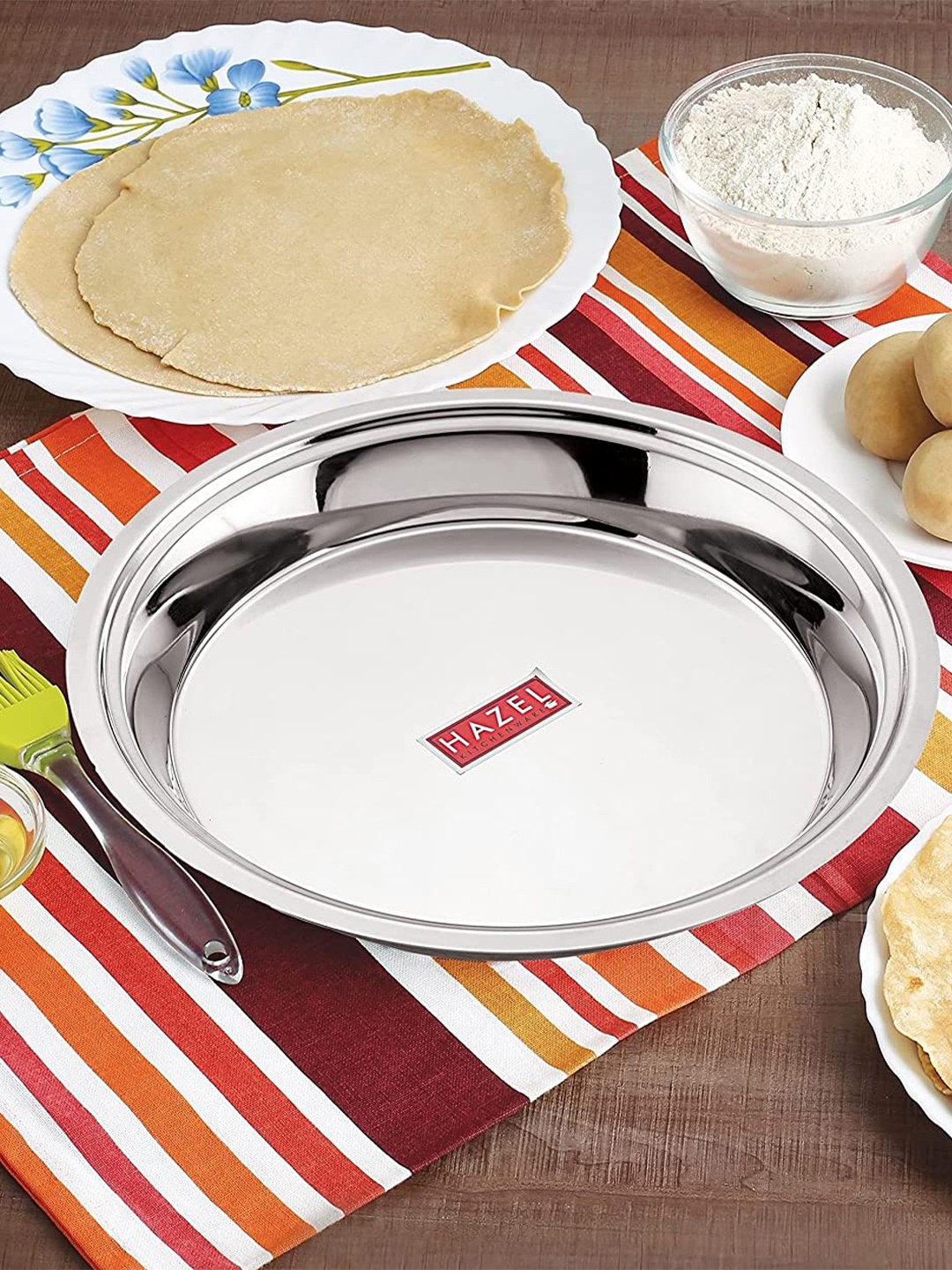 

HAZEL Silver-Toned Stainless Steel Glossy Plate For Dough Flour Kneading