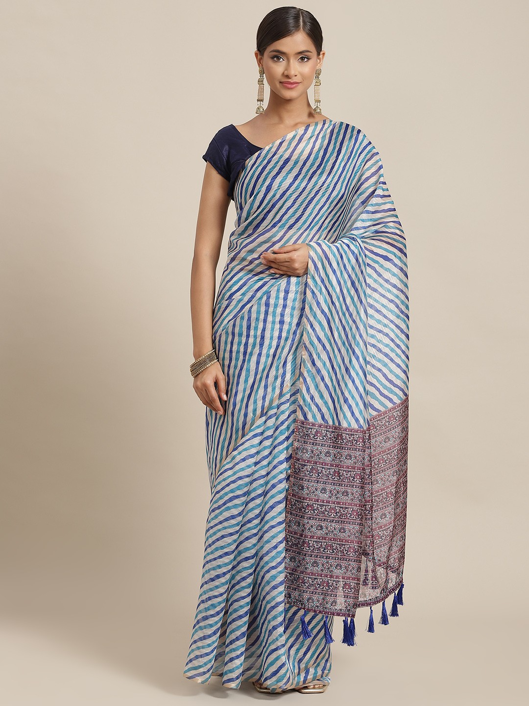 

Silk Land Blue & White Leheriya Zari Silk Blend Leheriya Saree