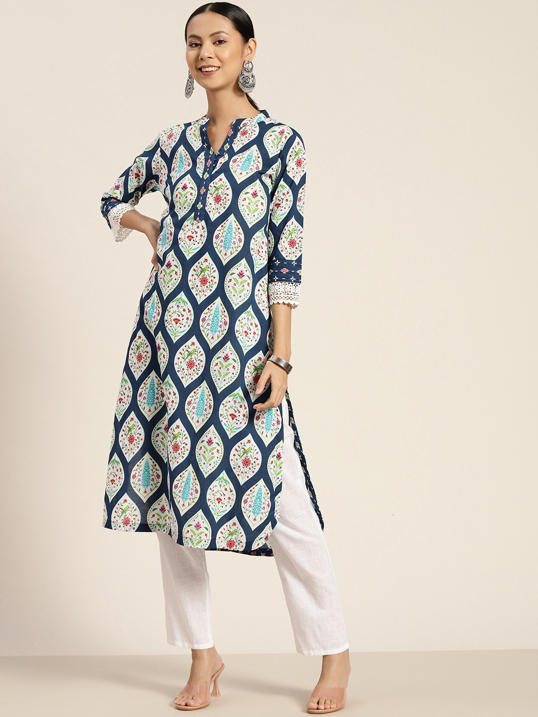 

Rain & Rainbow Women Blue & White Pure Cotton Ethnic Motifs Printed Floral Kurta