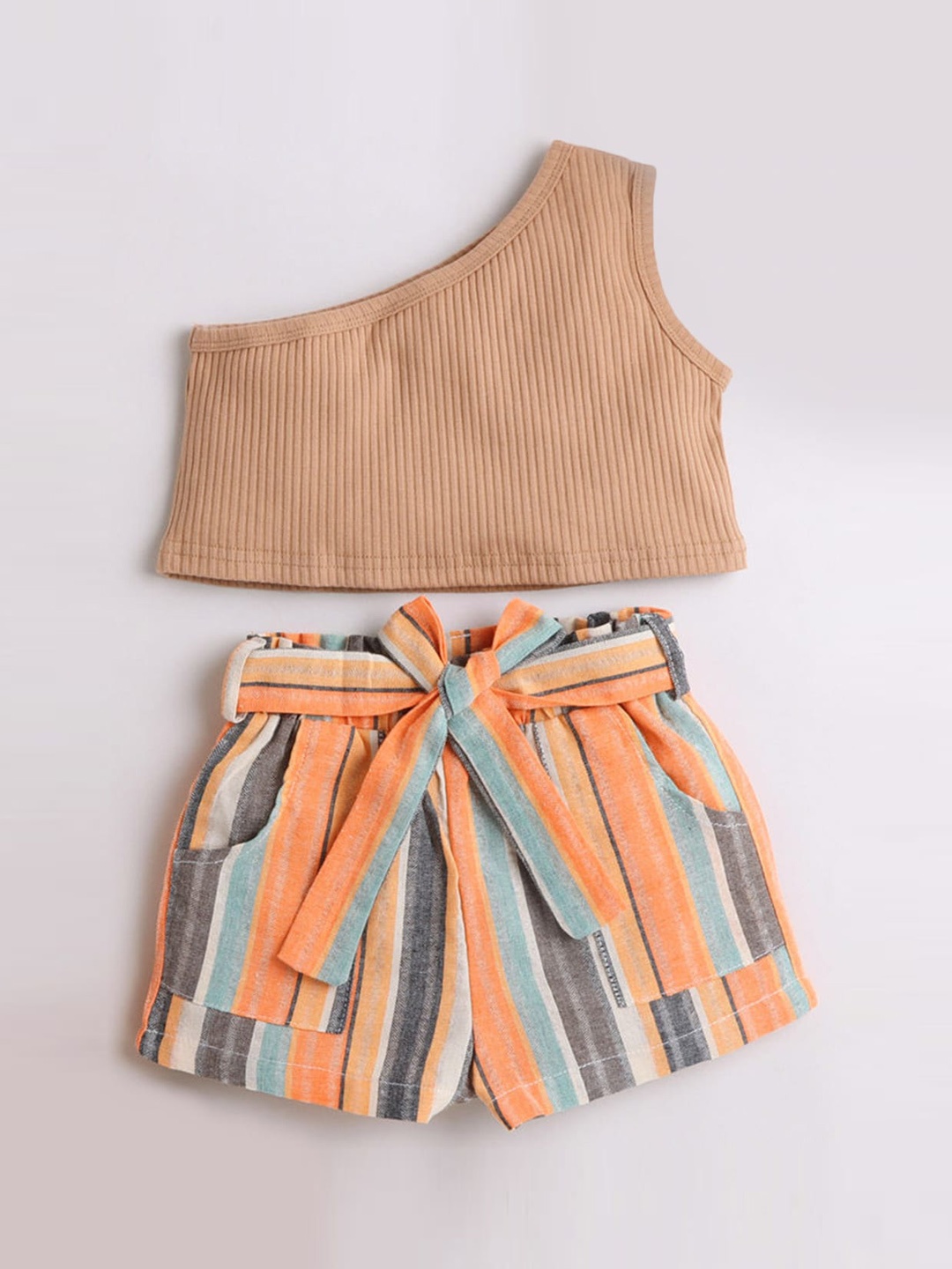 

Hopscotch Girls Brown Clothing Set