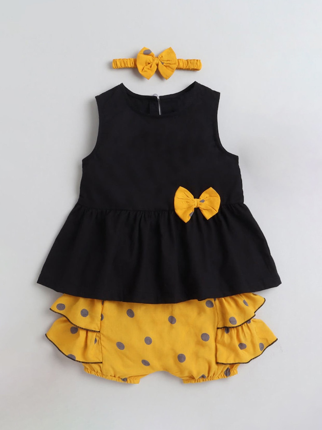 

Hopscotch Girls Black Clothing Set