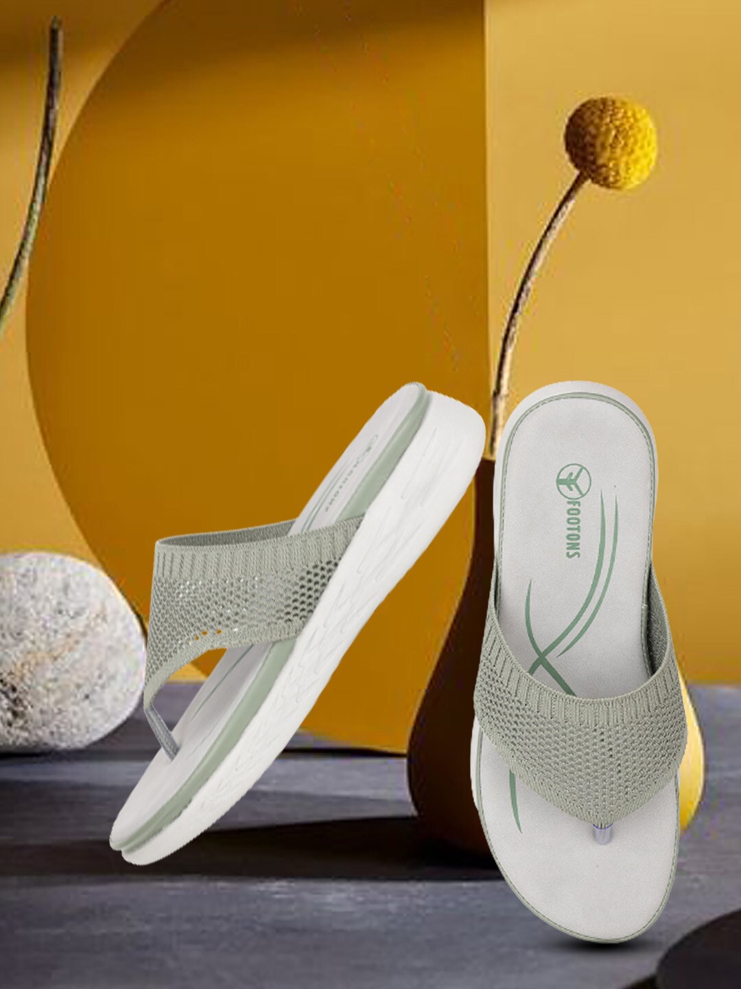 

FOOTONS Green Block Mules