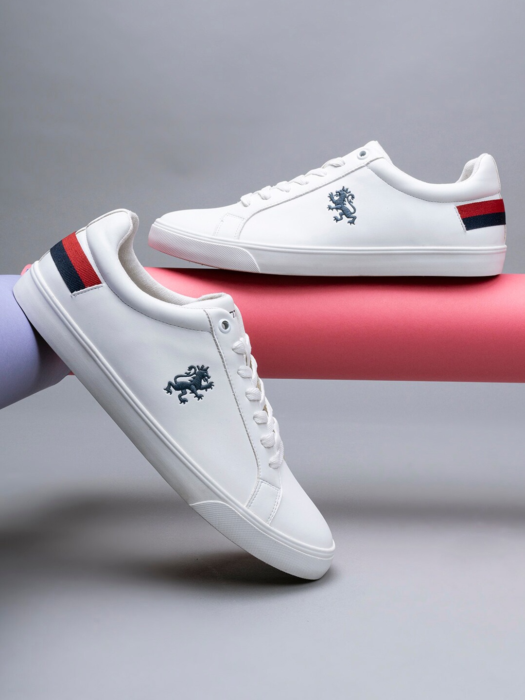 

Red Tape Men White Textured Sneakers
