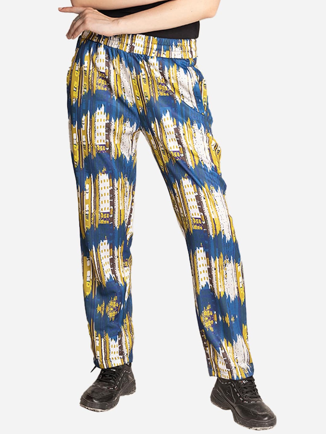 

EDRIO Women Blue Printed Pleated Trousers