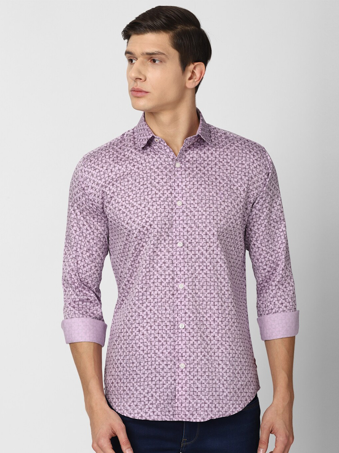 

V Dot Men Purple Slim Fit Floral Printed Casual Shirt