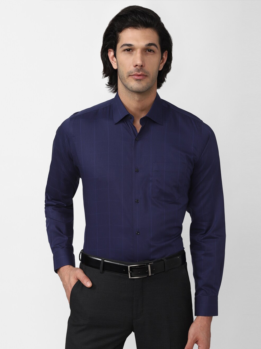 

Van Heusen Men Navy Blue Formal Shirt