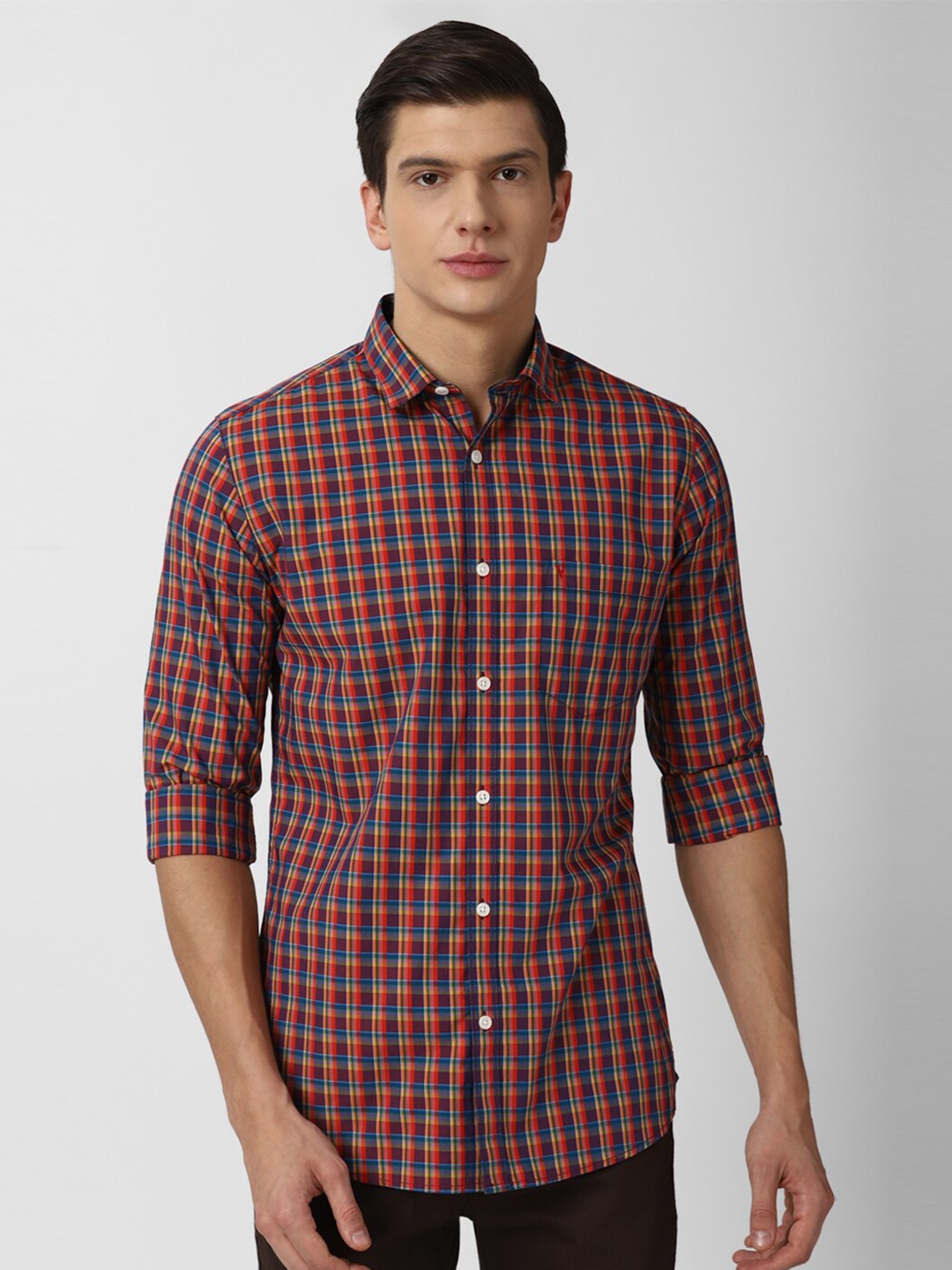 

Van Heusen Sport Men Maroon Slim Fit Checked Casual Shirt