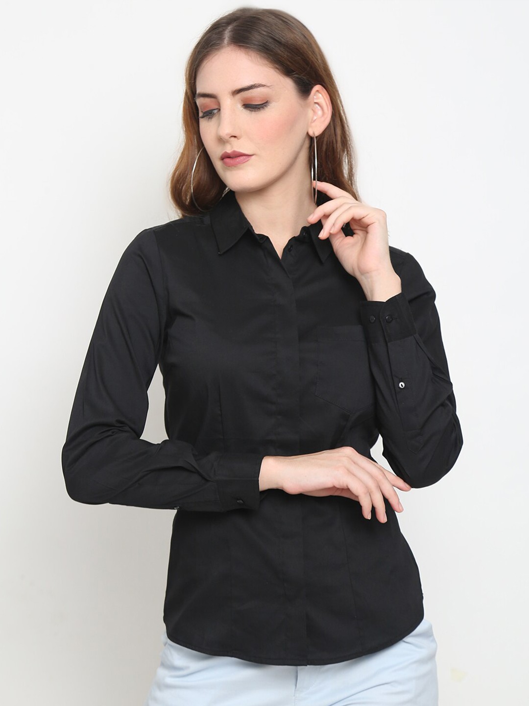 

GRACIT Women Black Classic Slim Fit Formal Shirt