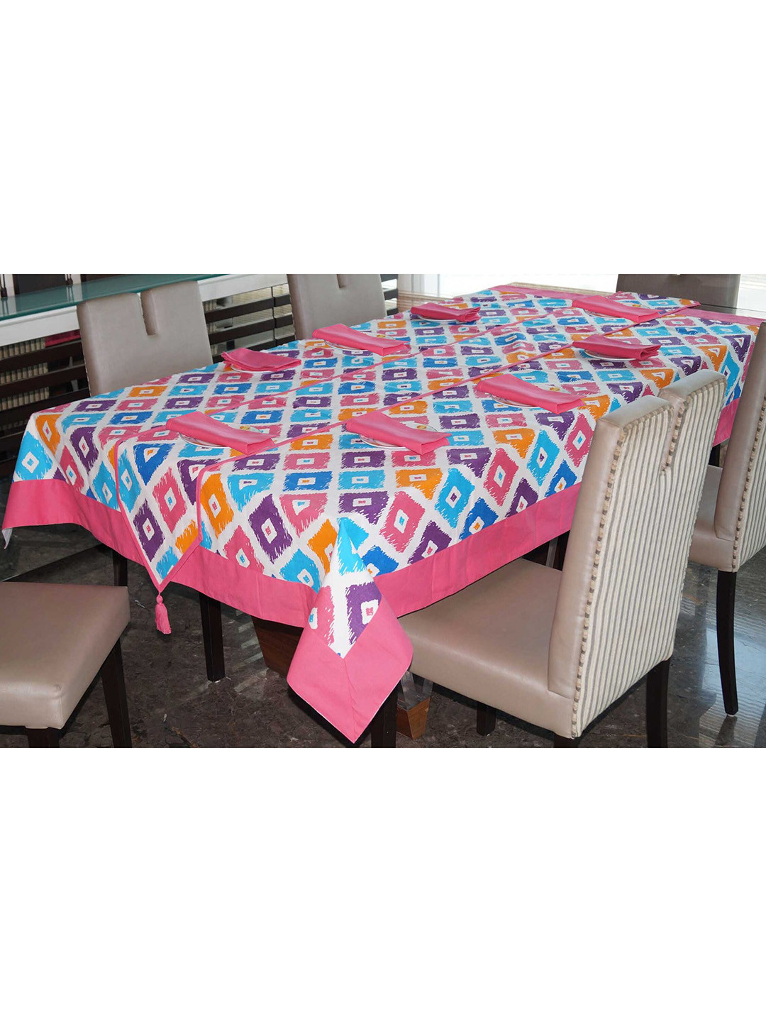 

Lushomes Set Of 10 Pink Square Printed Cotton 8-Seater Table Linen Set