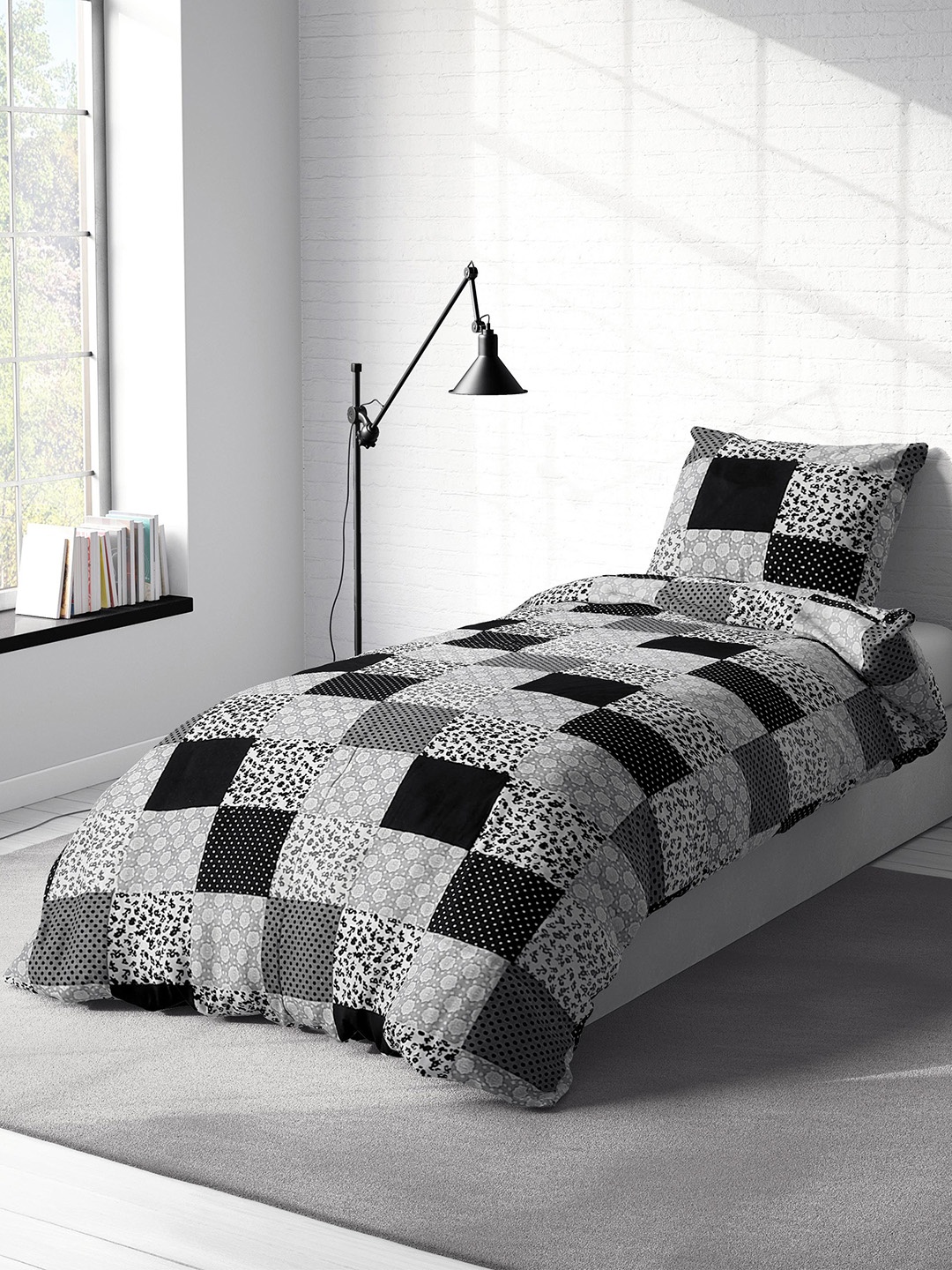 

LABHAM Unisex Black Bedsheets