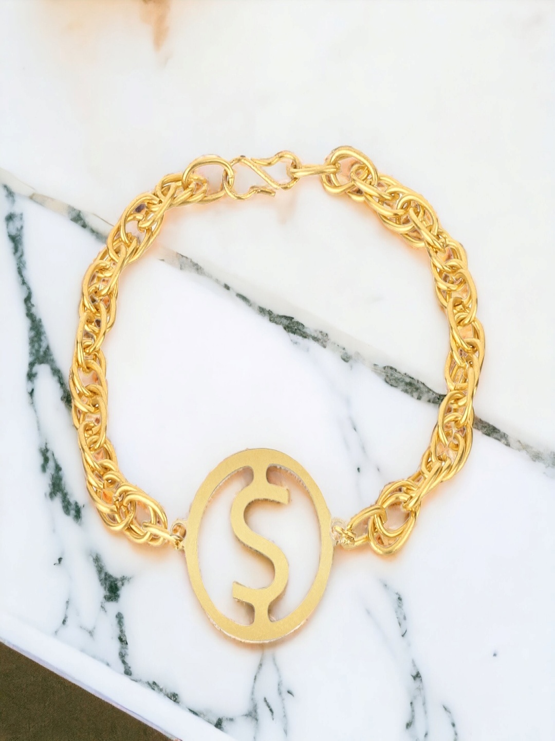 

Goldnera Men Gold Bracelet