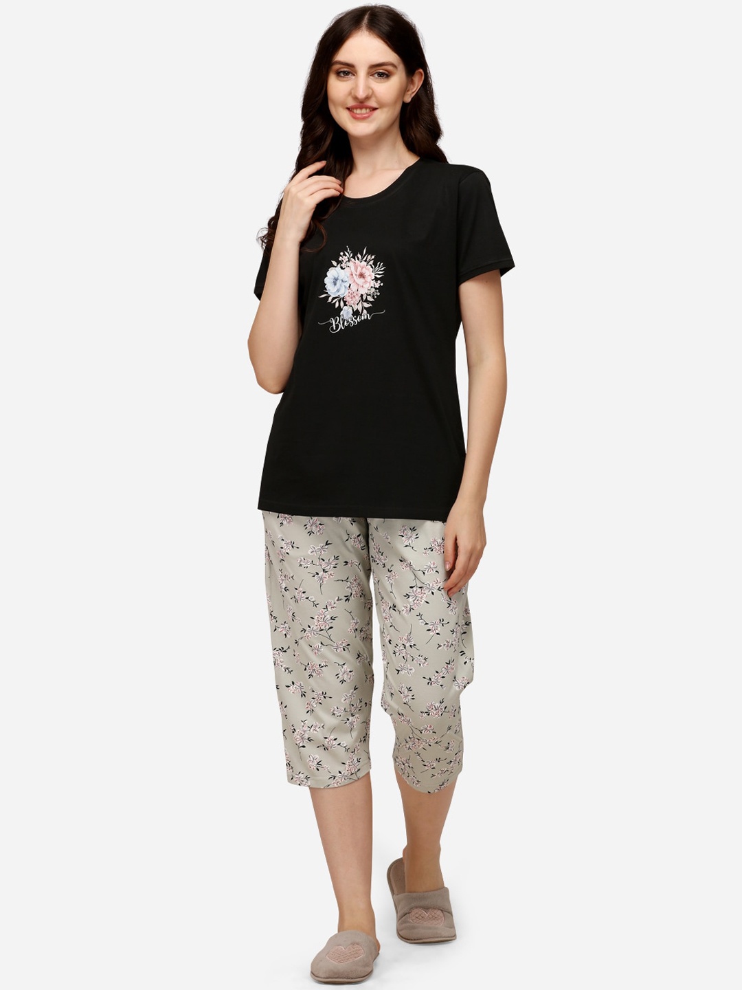 

Lenissa Women Black & Green Printed Cotton Night suit