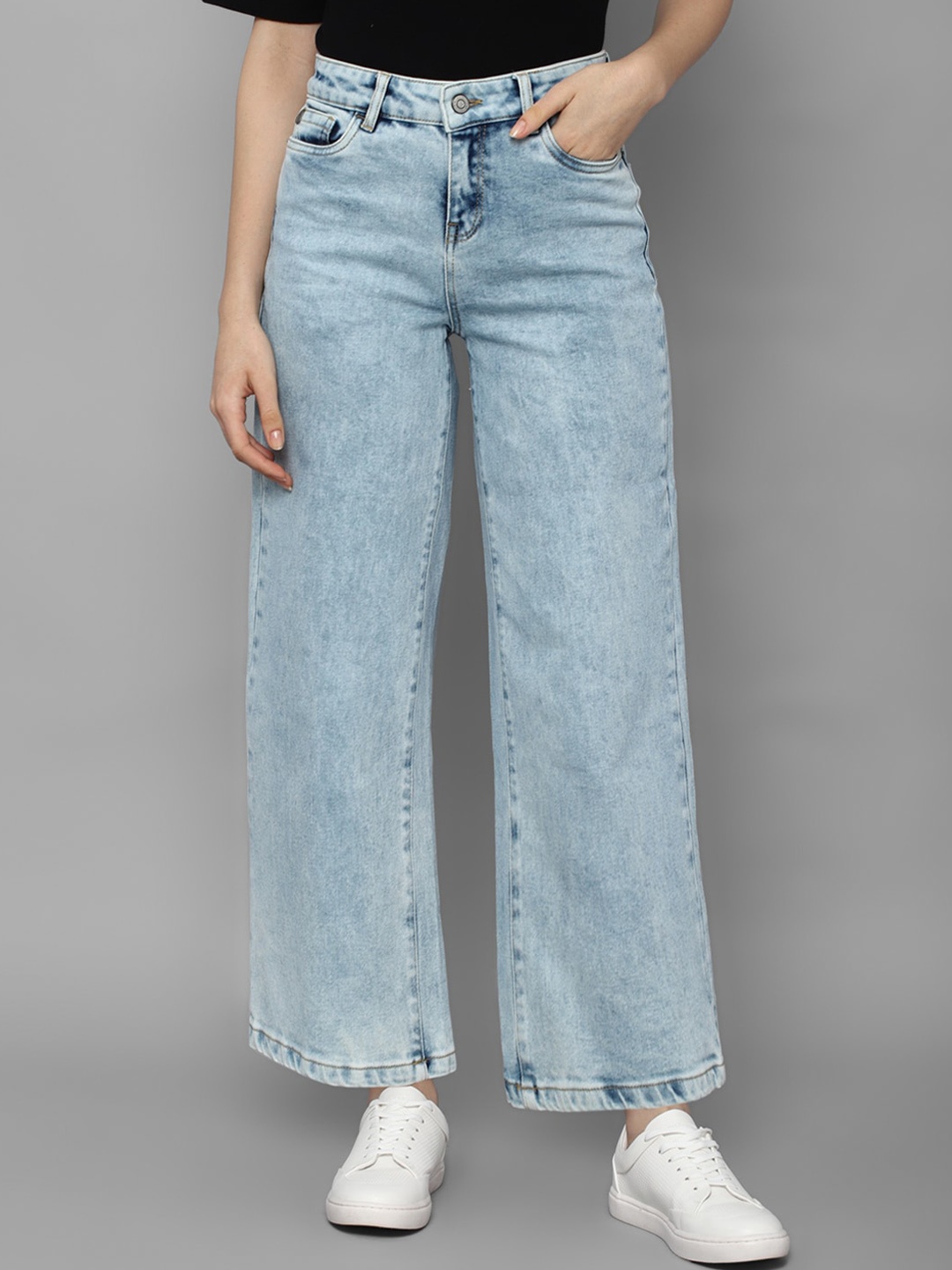 

Allen Solly Woman Women Blue Heavy Fade Jeans