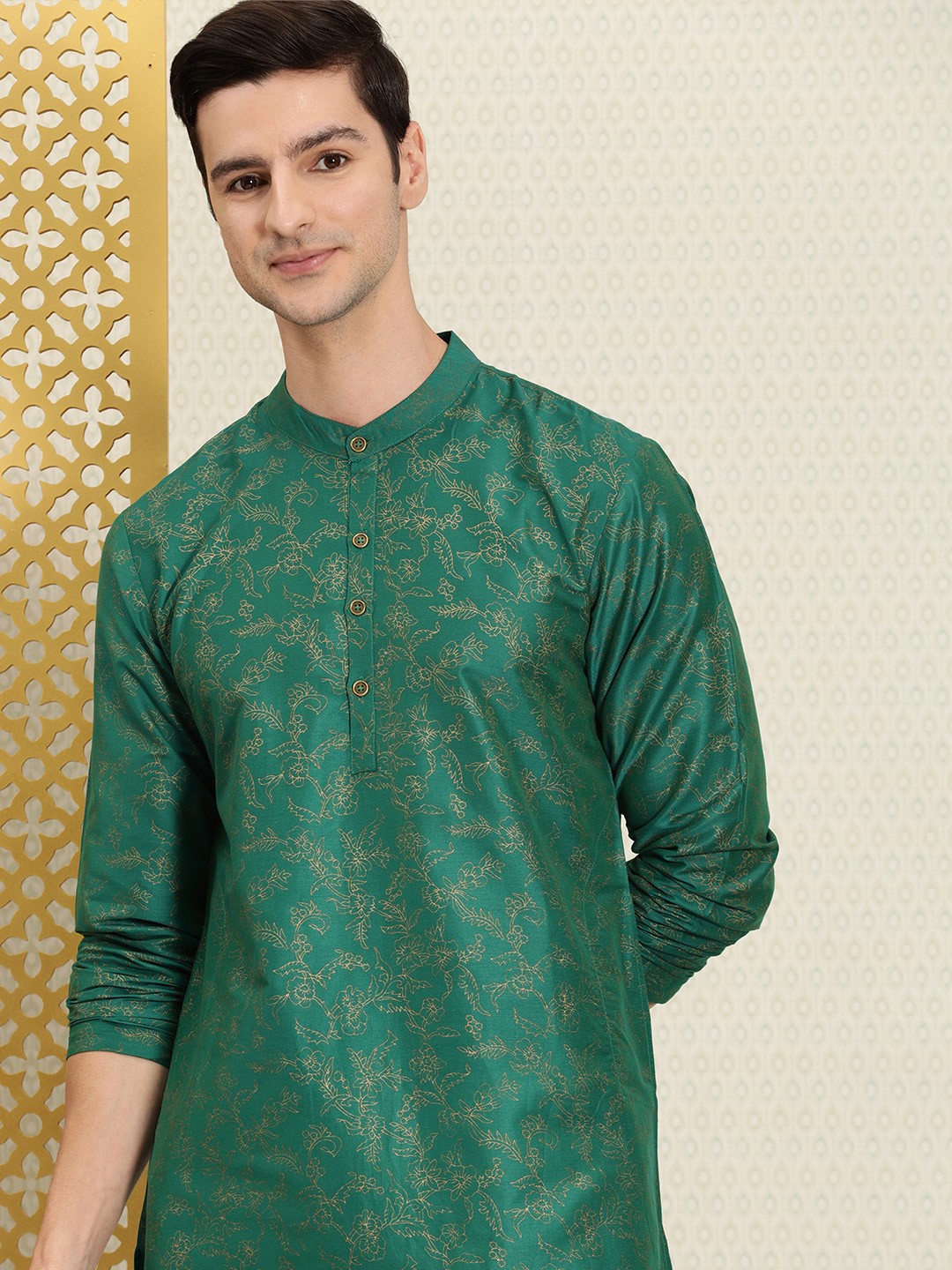 

House of Pataudi Men Teal & Gold-Toned Ethnic Motifs Printed Rozana Kurta