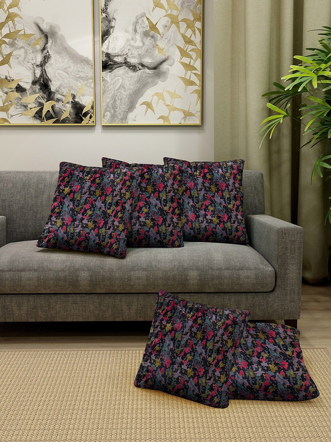 

KLOTTHE Set Of 5 Black Printed Floor Cushions