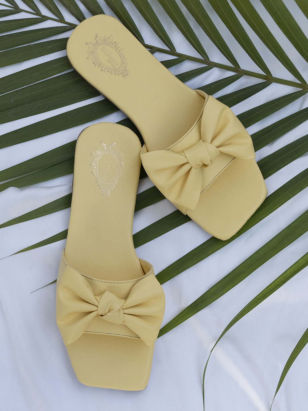 

Shoetopia Girls Yellow Open Toe Flats with Bows
