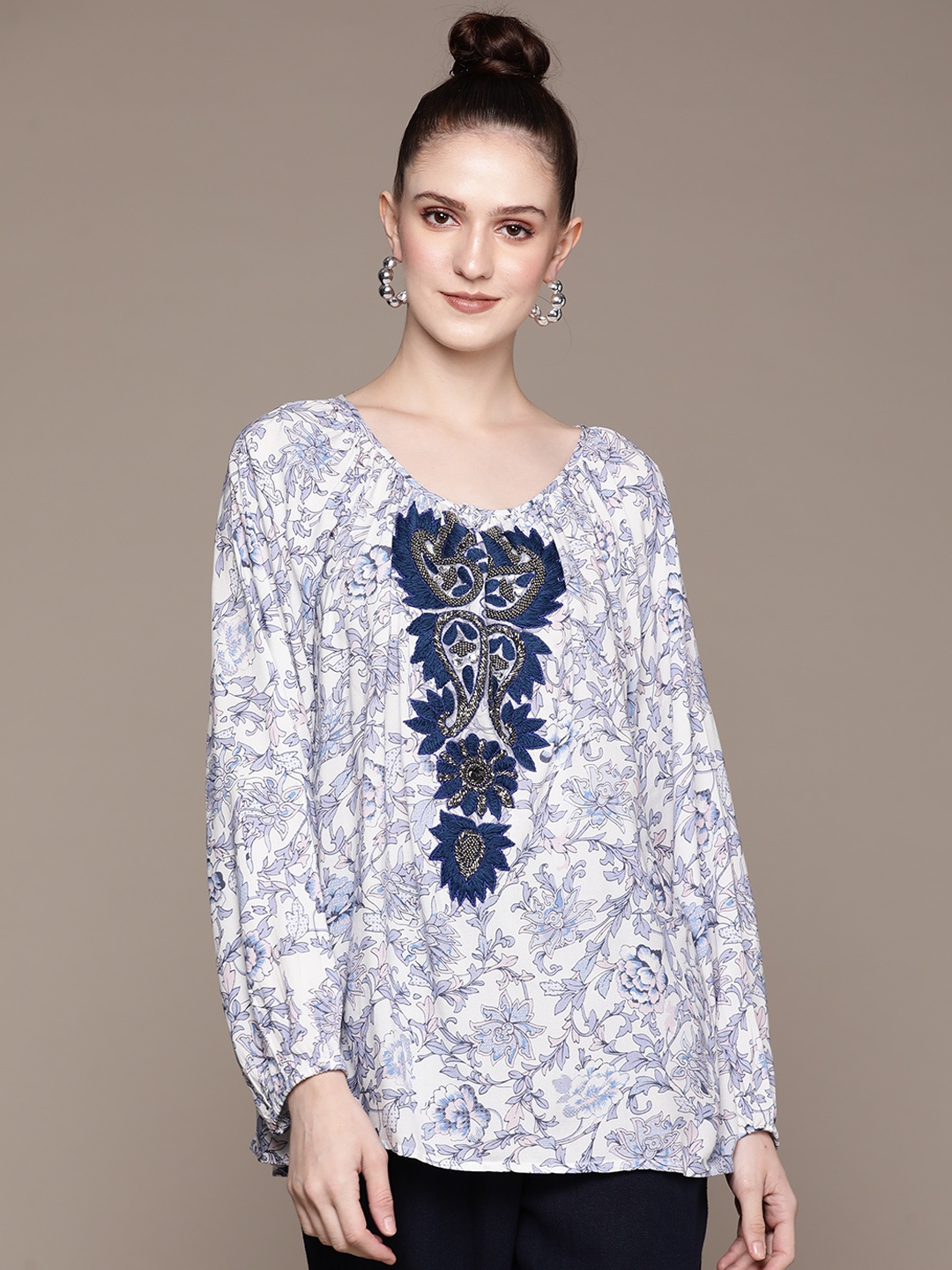 

aarke Ritu Kumar White & Blue Floral Print Top