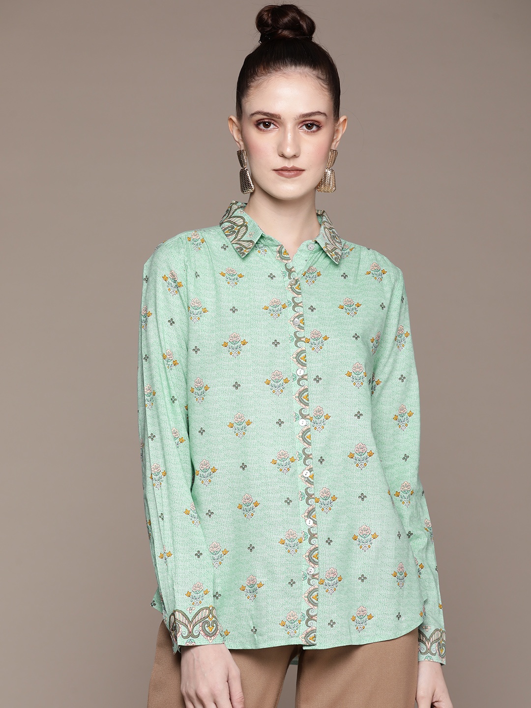 

aarke Ritu Kumar Women Green & Orange Relaxed Printed Casual Shirt