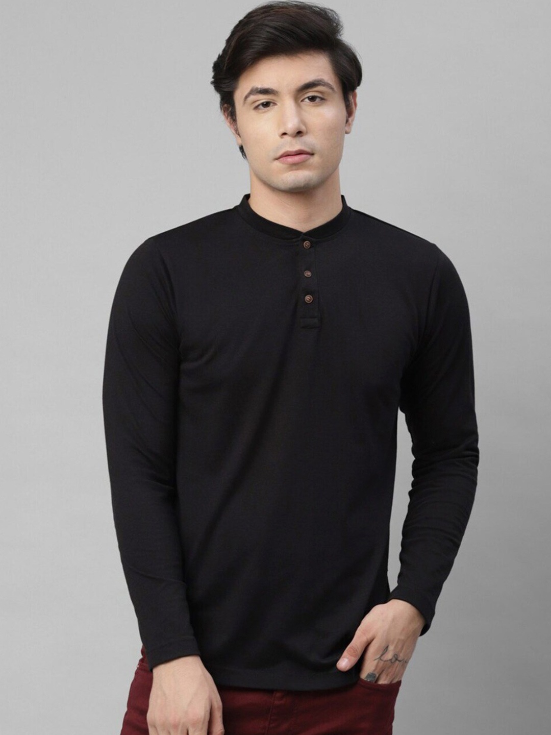

Rigo Men Black Henley Neck Slim Fit Cotton T-shirt