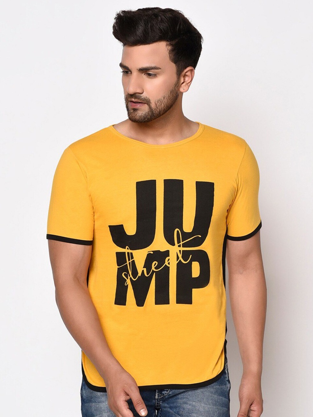 

Rigo Men Yellow Typography Printed Slim Fit T-shirt