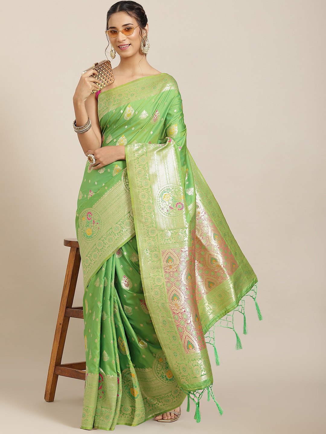 

Havida Sarees Green Ethnic Motifs Zari Silk Blend Banarasi Saree