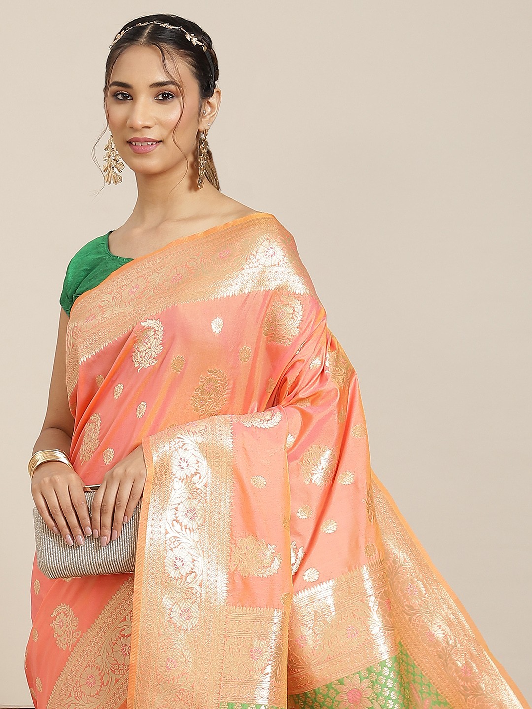 

Havida Sarees Peach-Coloured Ethnic Motifs Zari Silk Blend Banarasi Saree