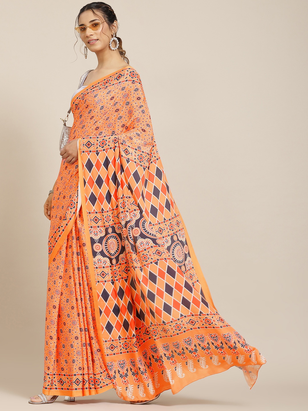 

Havida Sarees Orange & Brown Ethnic Motifs Pure Silk Saree