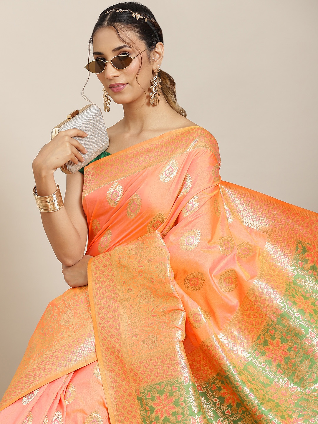 

Havida Sarees Peach-Coloured & Green Ethnic Motifs Zari Silk Blend Banarasi Saree