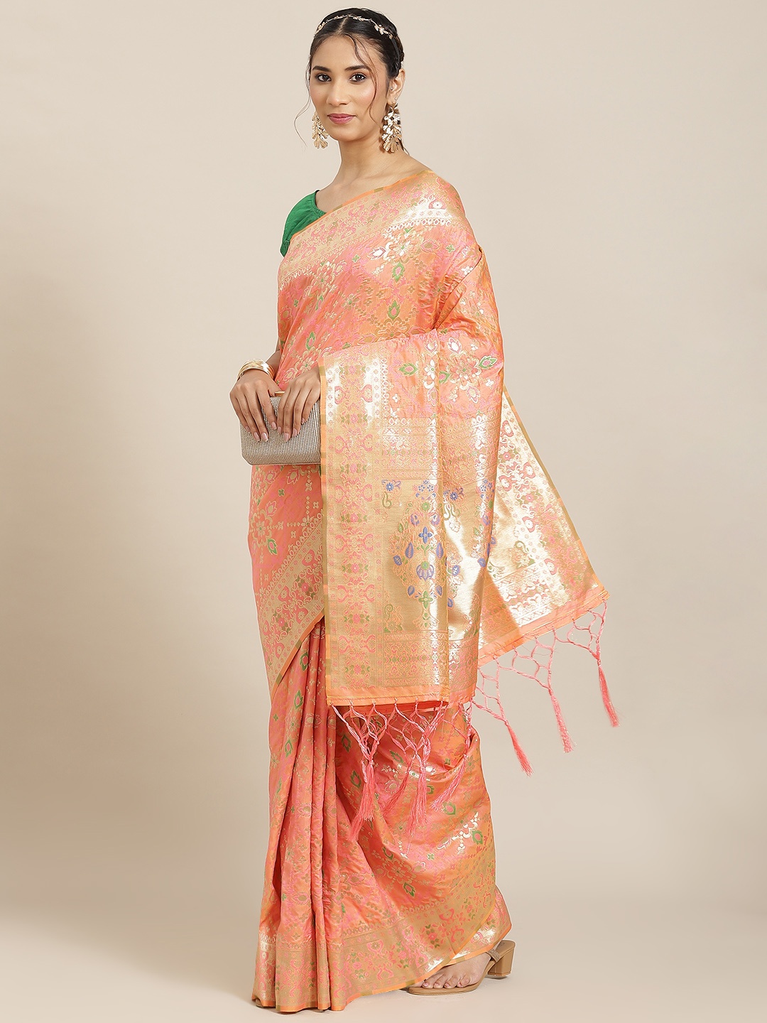

Havida Sarees Peach-Coloured Ethnic Motifs Zari Silk Blend Banarasi Saree