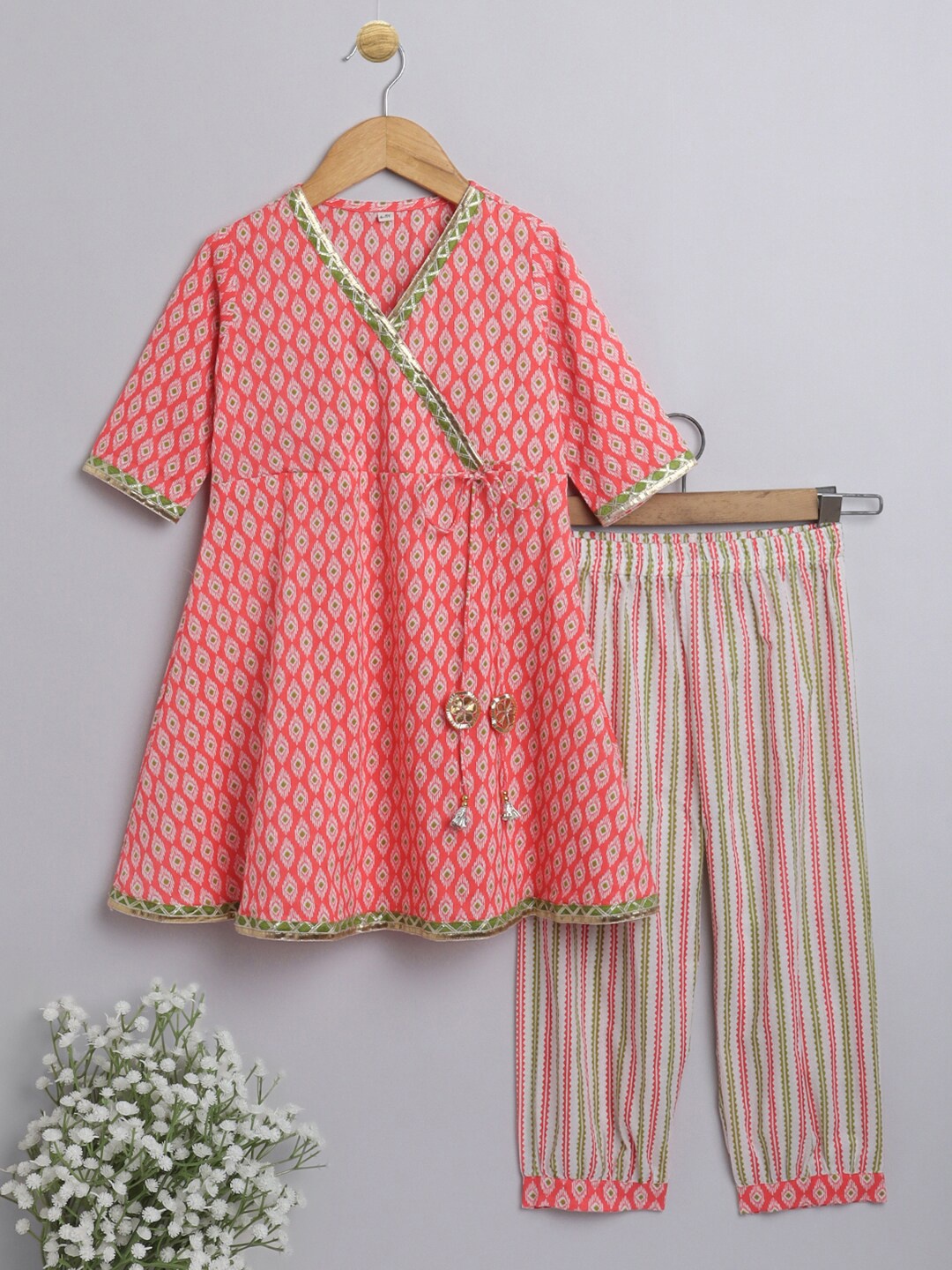 

The Magic Wand Girls Peach-Coloured Printed Angrakha Gotta Patti Pure Cotton Kurta set