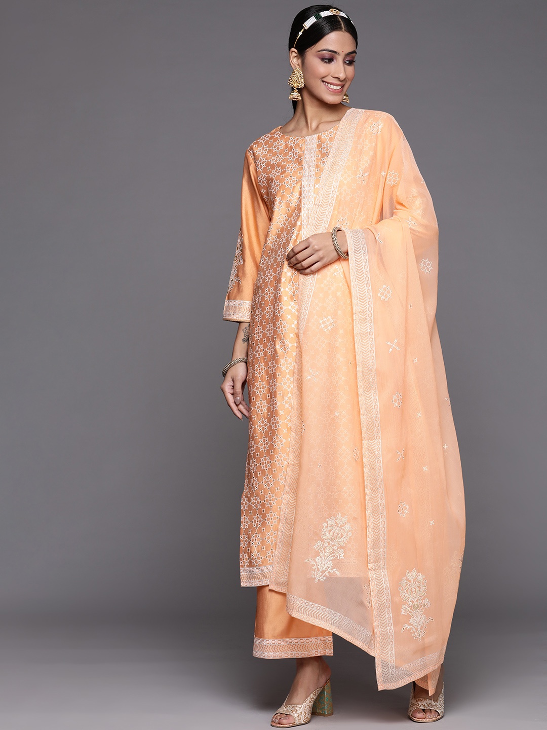 

Indo Era Women Peach-Coloured Printed Liva Kurta with Palazzos & With Dupatta