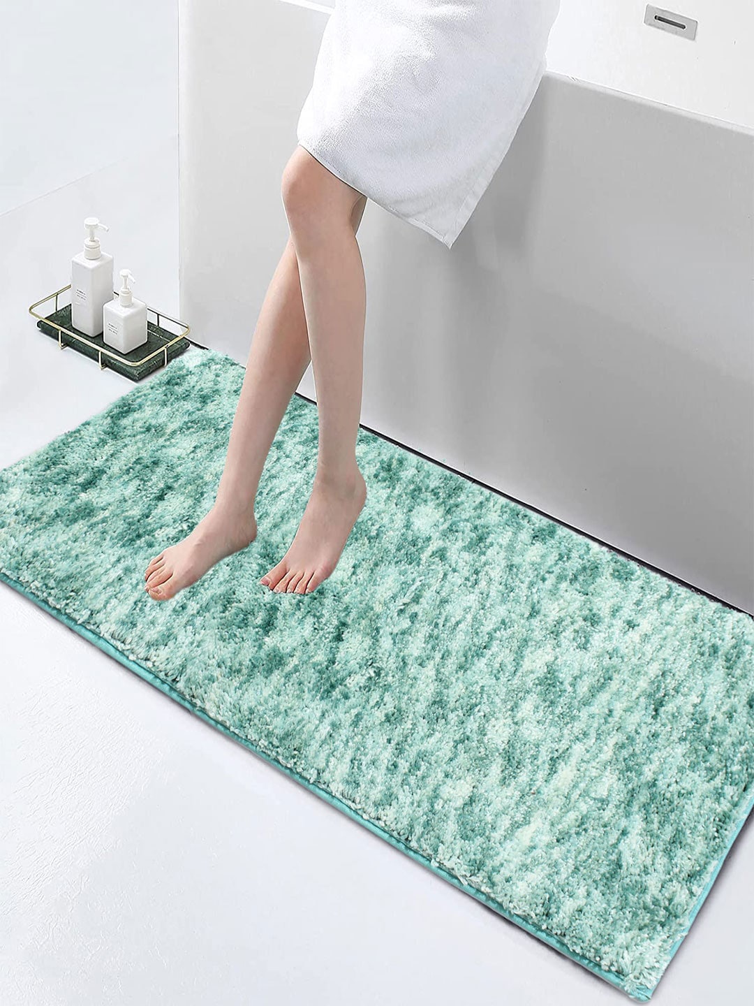 

LUXEHOME INTERNATIONAL Turquoise Blue 1700 GSM Bath Rug