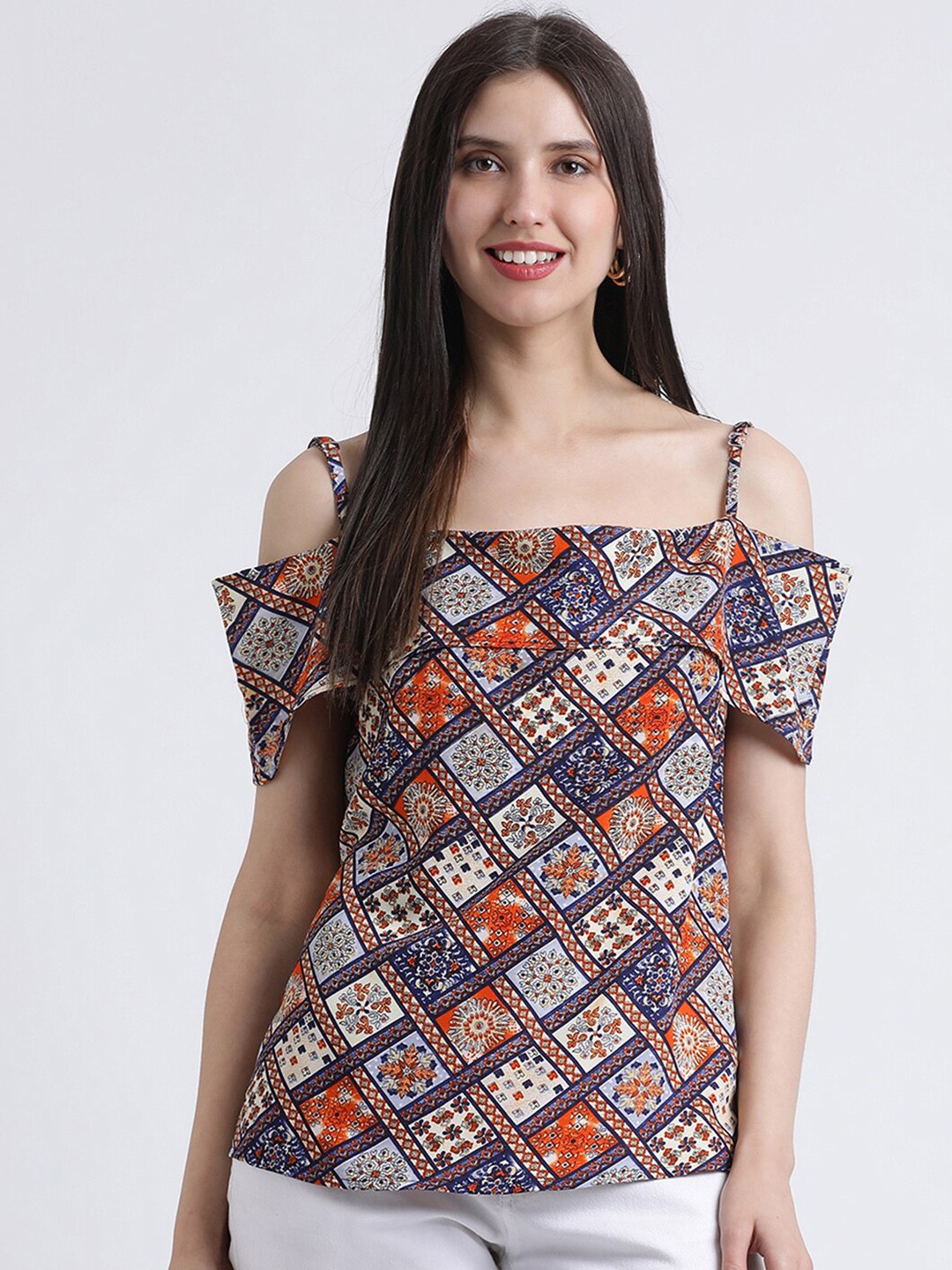 

DressBerry Blue Geometric Print Crepe Top