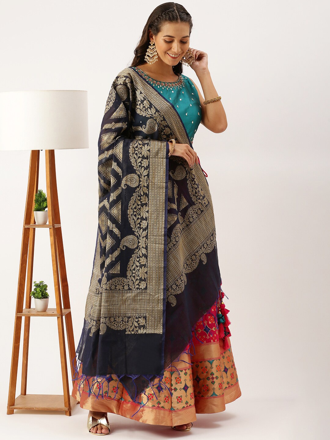 

Sanwara Blue & Gold-Toned Ethnic Motifs Embroidered Dupatta with Zari