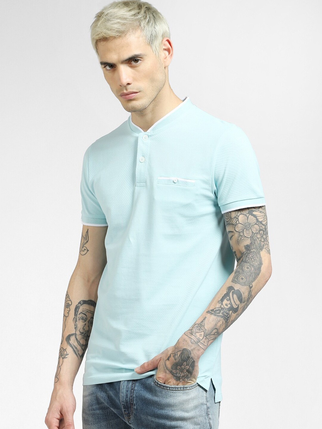 

Jack & Jones Men Blue Polo Collar T-shirt